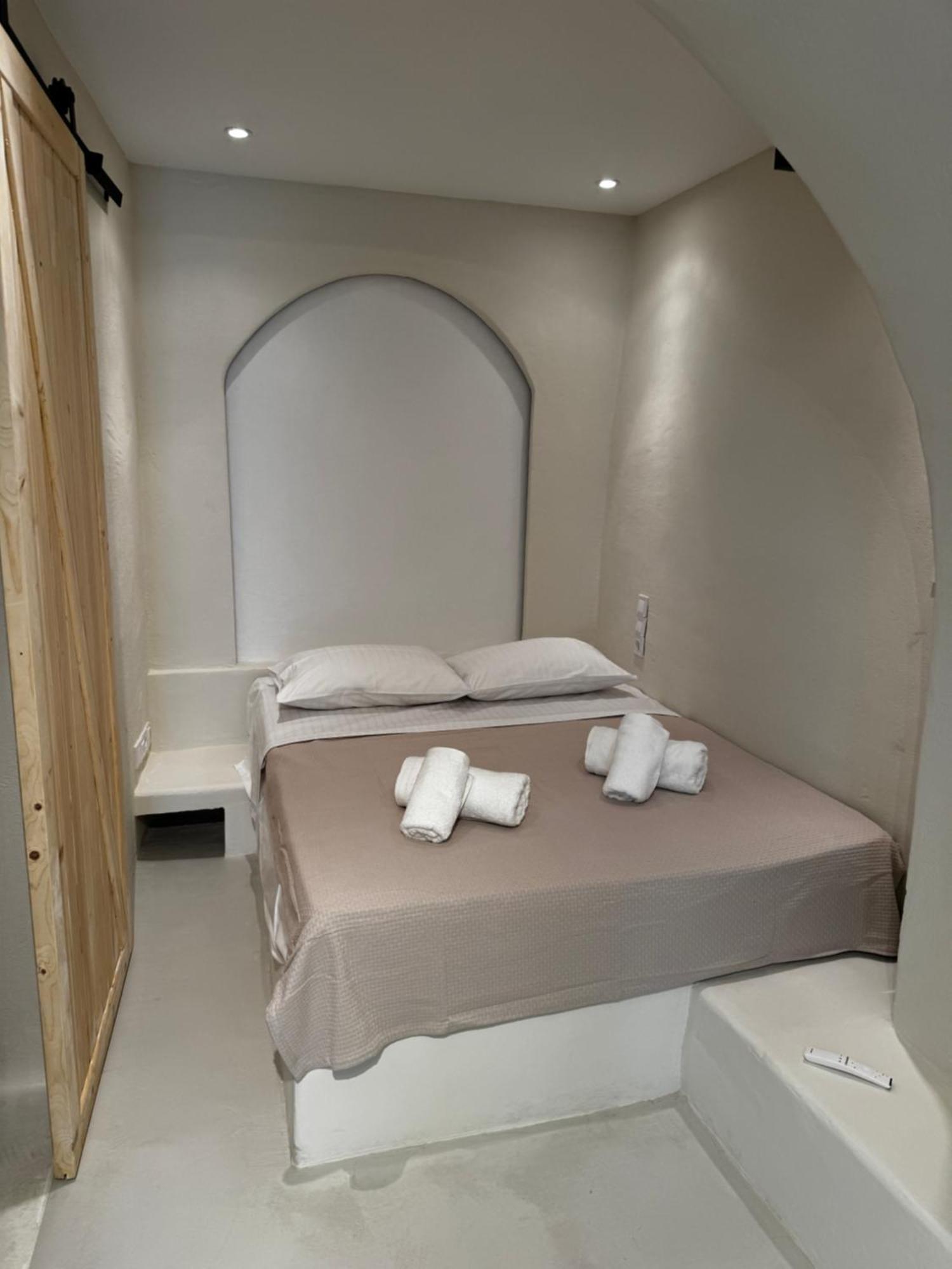 White Sand Cave Suite Иос Экстерьер фото